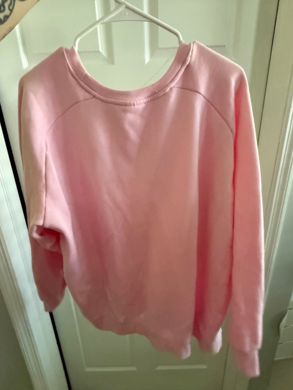 Disney world pullover - Picture 4 of 4